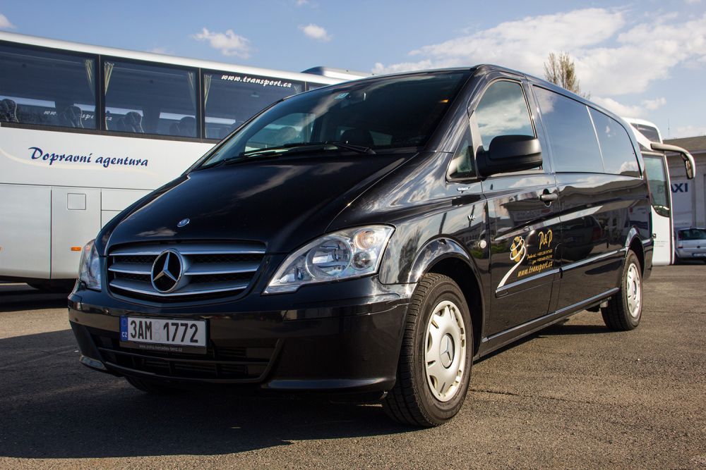 Mercedes Vito  P&P Transport and Travel Agency